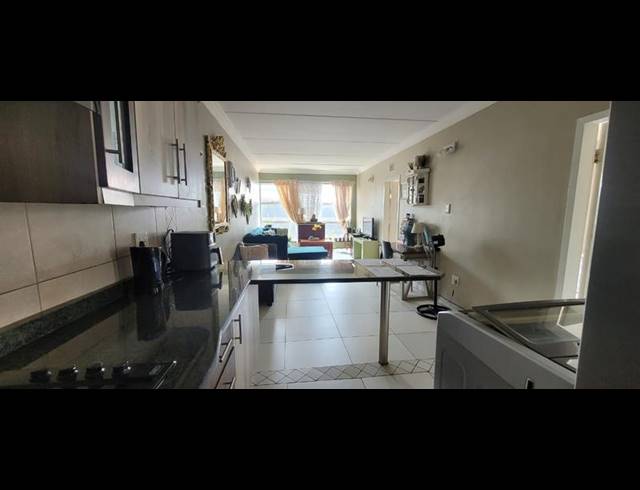 2 BEDROOM TOWNHOUSE FOR SALE IN ALBERTON NORTH